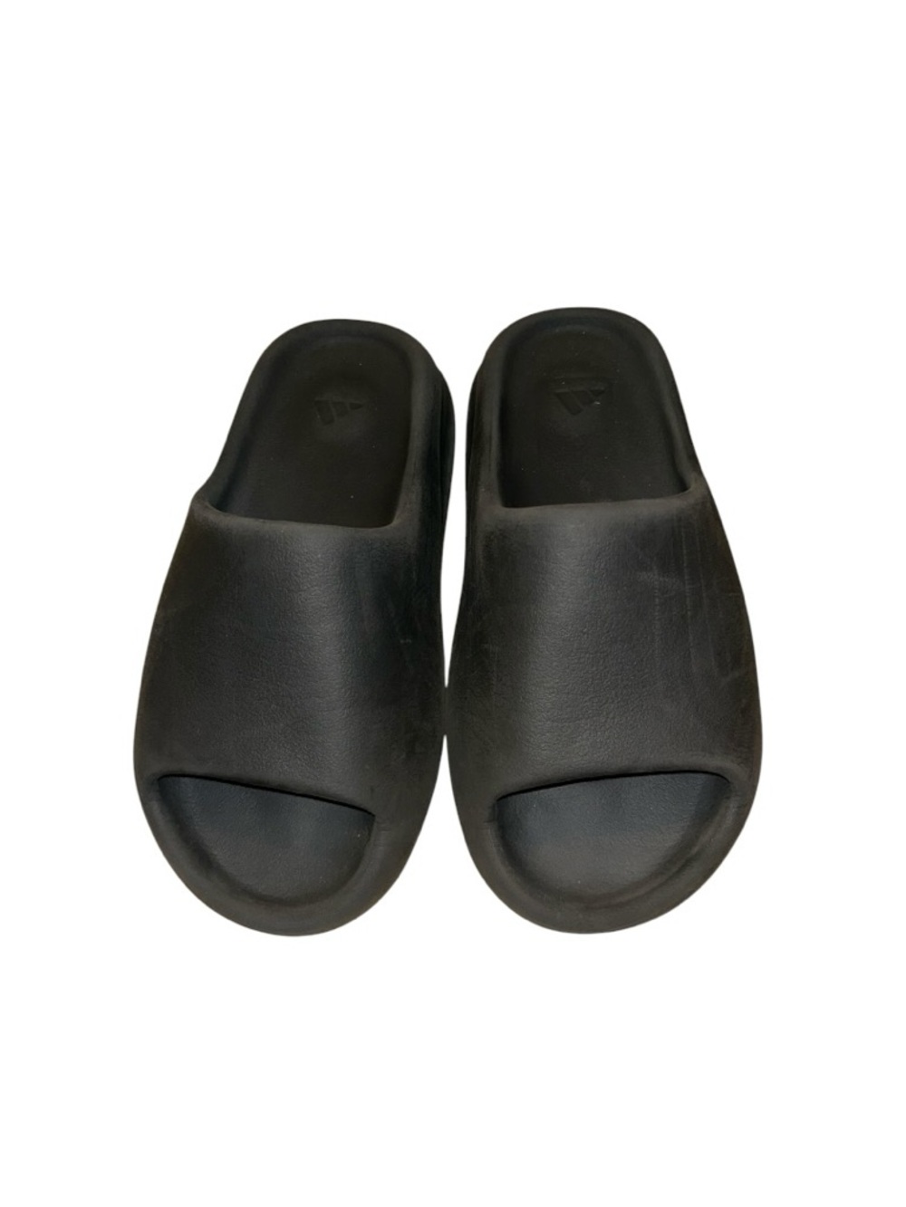 Adidas Yeezy Slides Kids 'Onyx' size 3Y